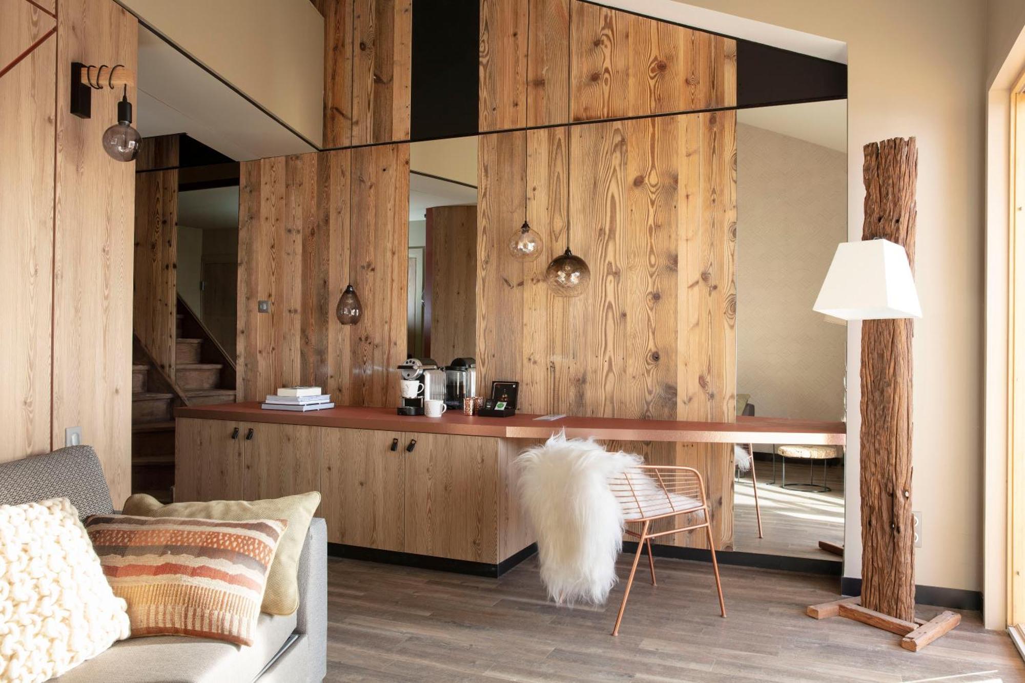 Grandes Rousses Hotel & Spa Alpe d'Huez Exteriér fotografie Interior of a chalet